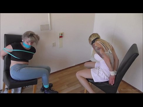 ❤️ Addicted / ceangailte agus gobáilte / cailin i bponc ️ Porn ag ga.it-com.top ❌